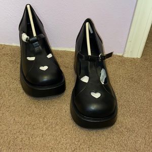 Size Nine Dolls Kill platform Mary Jane heels